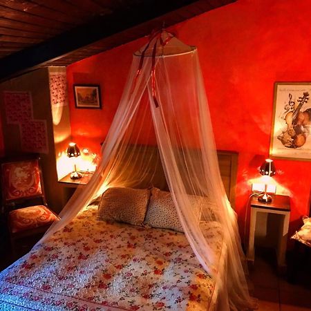 Room In Lodge - Romantic Getaway To Cuenca The Fifth Valeria Luaran gambar